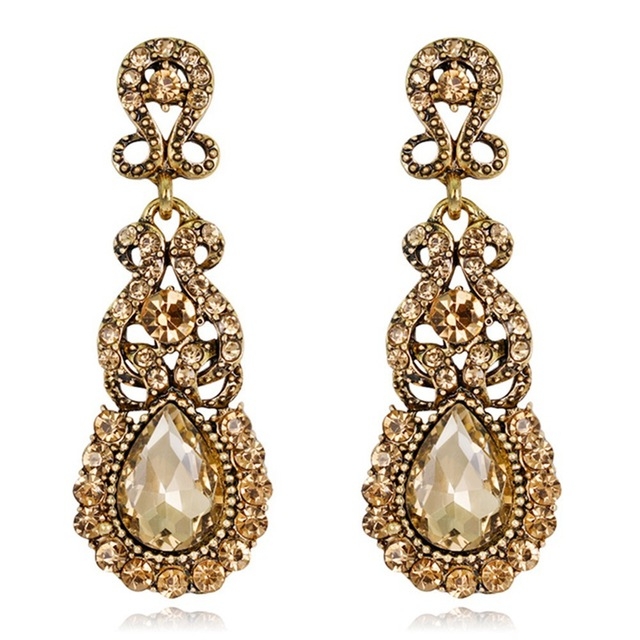 Classic Drop Earrings Exaggerated Atmospheric Alloy Stud Earrings