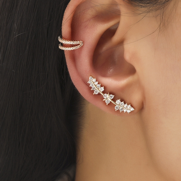Simple Small Drilling Lug Clip Geometric Zircon Earrings