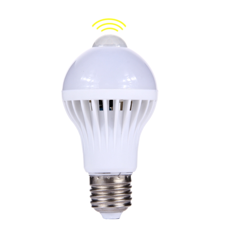 E27 5W 12 LEDs SMD 5730 300LM Infrared Motion Sensor LED Light Bulb, Sensor Distance: 4-6m, AC 220V