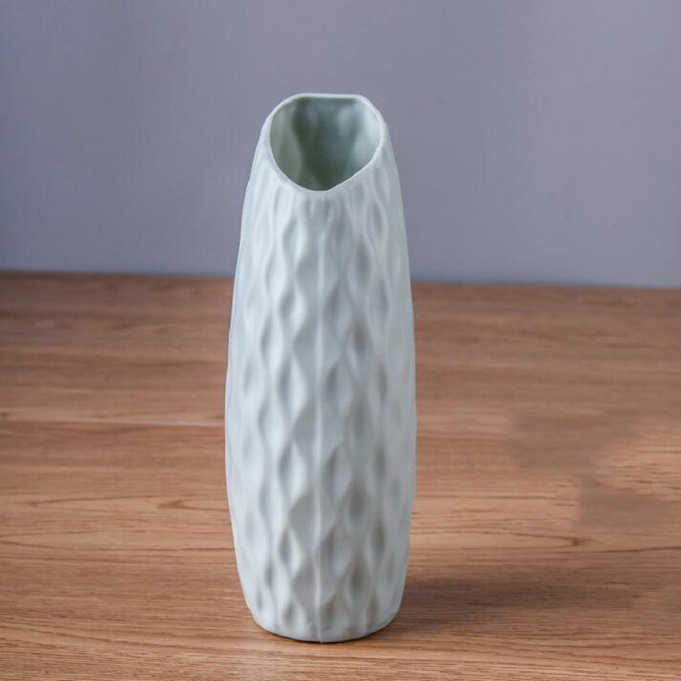 Creative Drop-resistant Plastic Vase Home Table Decoration