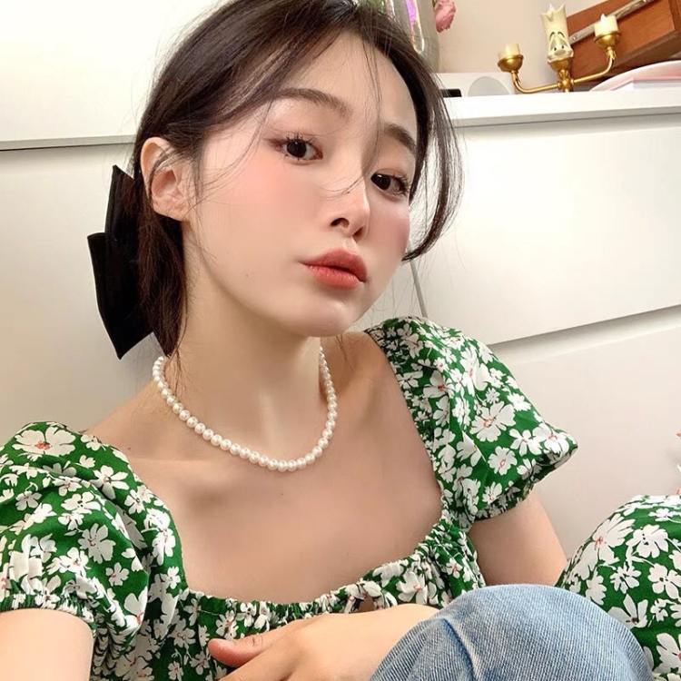 Women Pearl Necklace Niche Temperament Retro Stacking Locks Bone Chain Simple Necklace