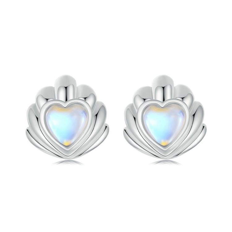 S925 Sterling Silver Platinum-plated Three-dimensional Shell Moonstone Earrings