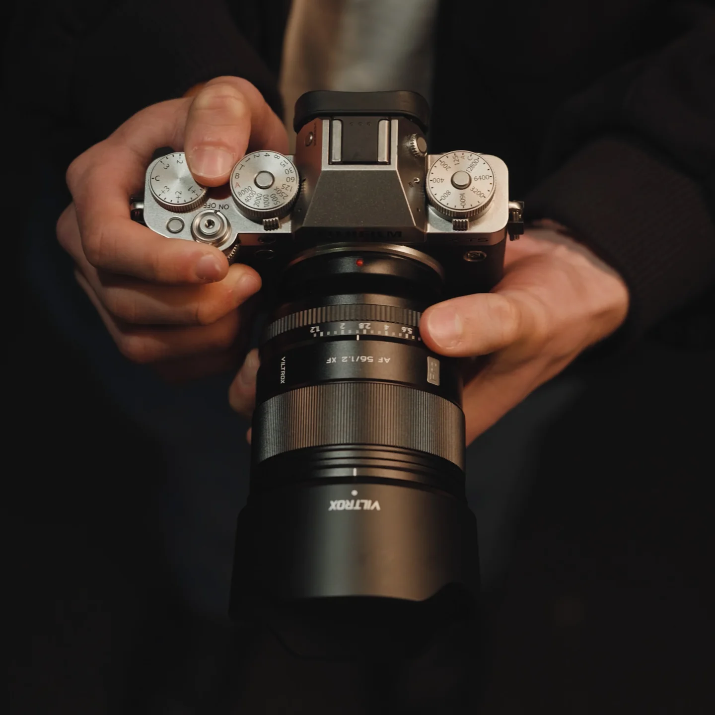 AF_56mm_F1.2_Pro_XF-img2.jpg Viltrox AF 56mm F1.2 Pro APS-C Lens for Fujifilm X-Mount