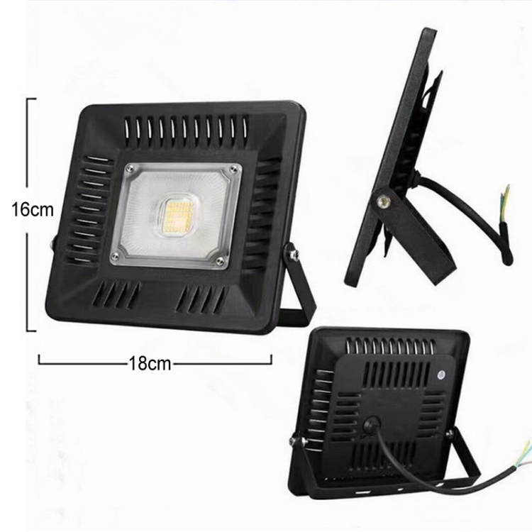 LED1566_2.jpg