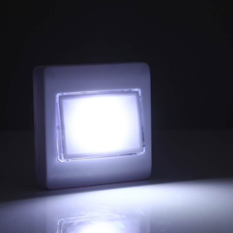 LED5896_6.jpg