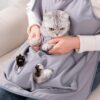 Summer Cat Grooming Apron For Nail Trimming Anti-Hair Sticking Design With Feet Opening