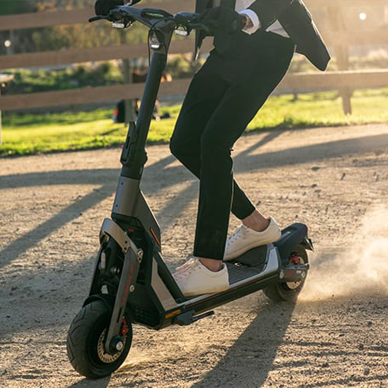 2022 New Ninebot Segway GT1 Powerful Electric Scooter 3000W 1008Wh 60km/h Electric Scooter Unisex For Adults With Digital Display