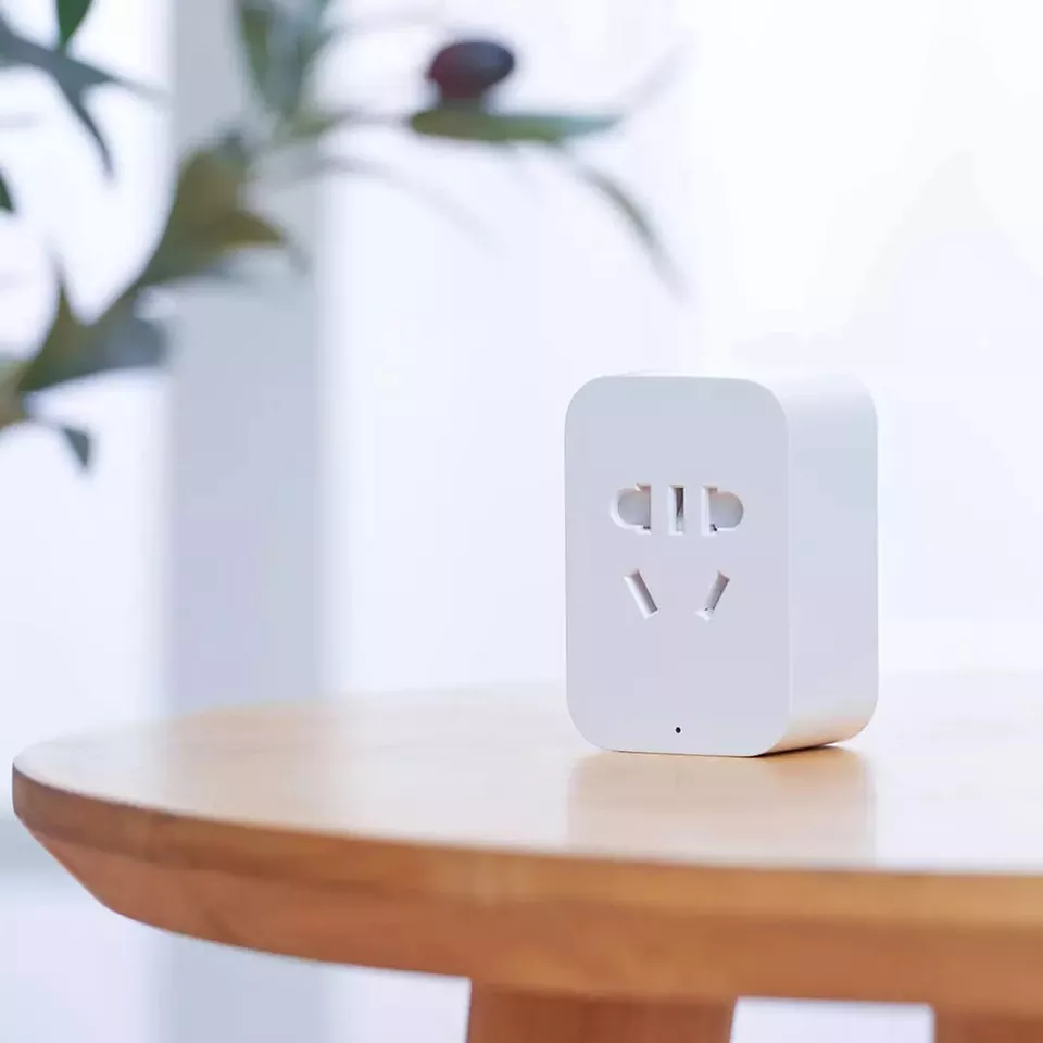 Xiaomi Mijia Smart Outlet 2 Wireless Remote Outlet Adapter To Turn On and Off Mihome APP With Mobile Phone
